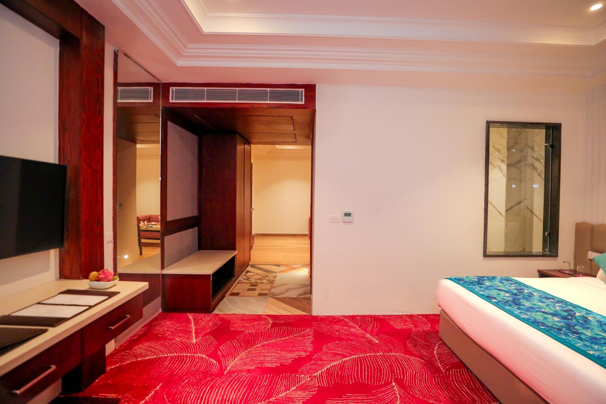 Regenta Place Phagwara By Royal Orchid Hotels Limited Екстериор снимка
